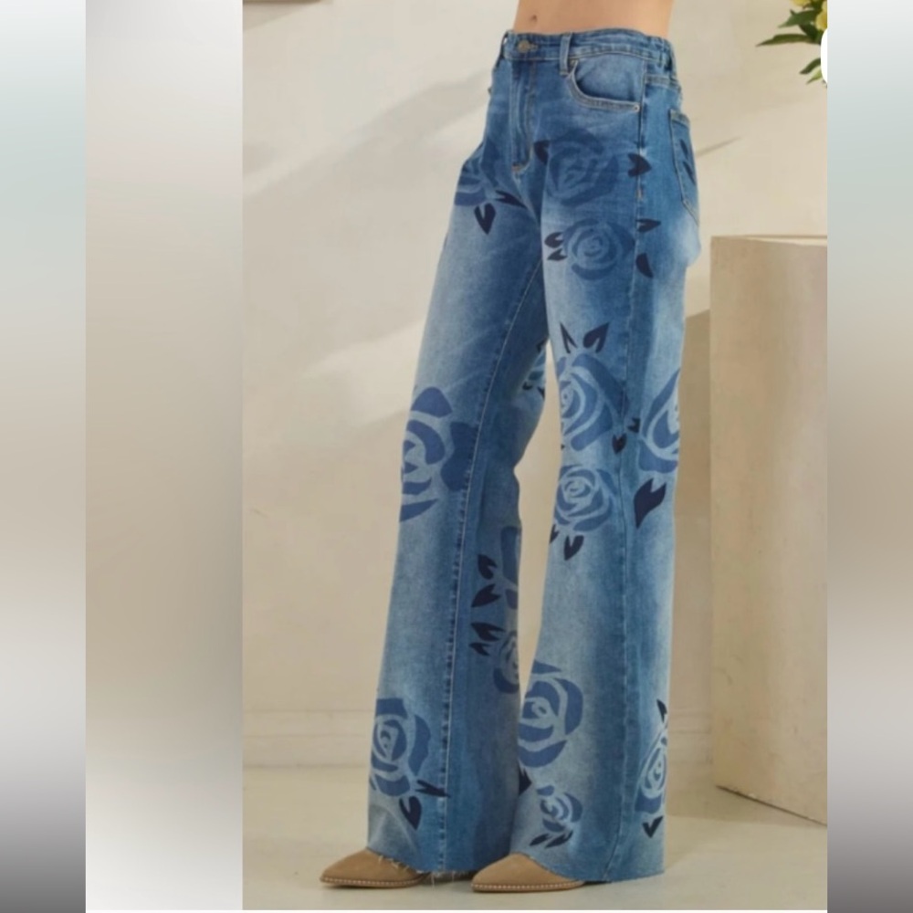 Blue Floral Women's Jeans Oli & Hali Brand New.NWT - Picture 4 of 6